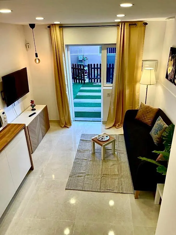 Roberto'S House Entre Maspalomas Y Meloneras 0*, ماسبالوماس إسبانيا